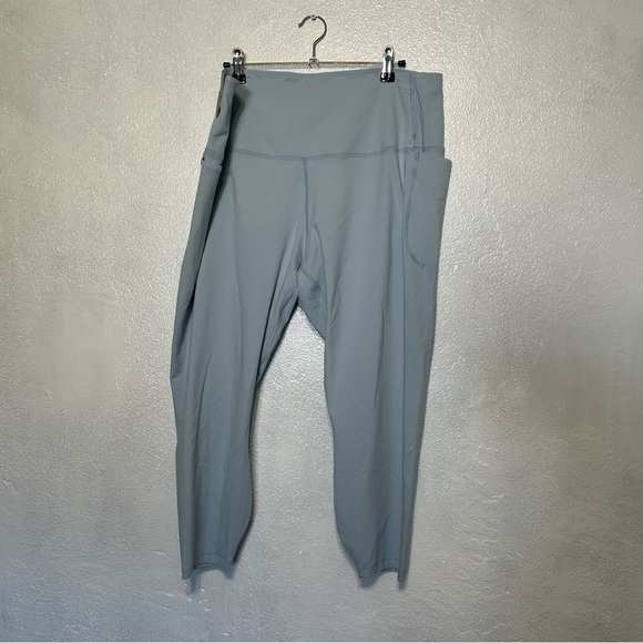 Under Armour Meridian High Rise Ankle Leggings NWT - Picture 2 of 7